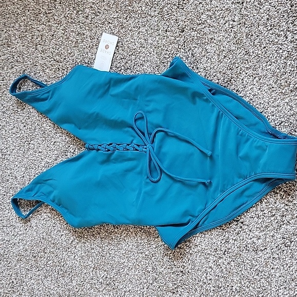 NWT Shade and shore lace up plunge high legone piece swimsuit - Picture 3 of 5